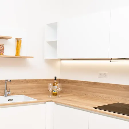 Appartement Guyau Ii - Somptueux 2pieces-carre D'or Menton-plage 1 Minute Menton